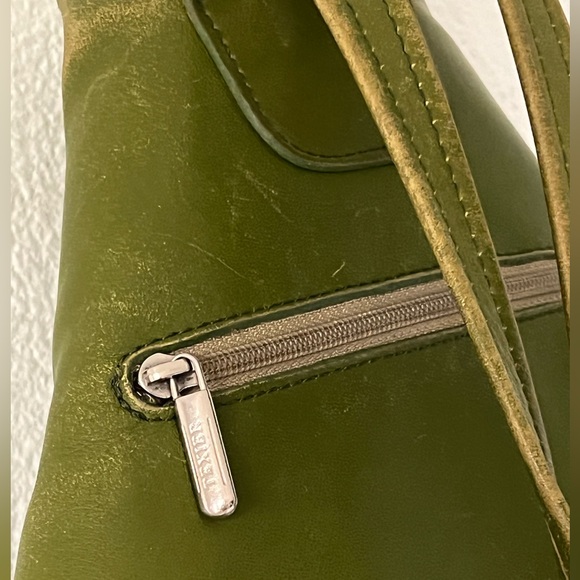 Texier France Leather Retro Avocado Green and Brown Envelope Style Backpack RARE - Picture 4 of 15